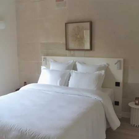 Bed & Breakfast La Demeure Saint Sauveur 3*