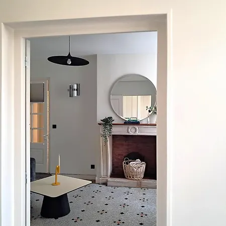 La Demeure Saint Sauveur Bed & Breakfast Caen