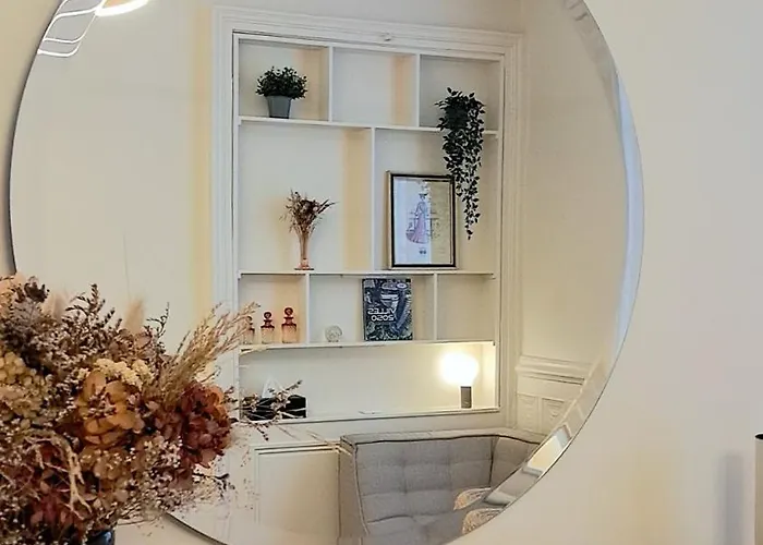 La Demeure Saint Sauveur 3* Кан