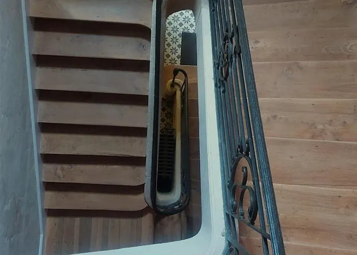 La Demeure Saint Sauveur 3* Кан